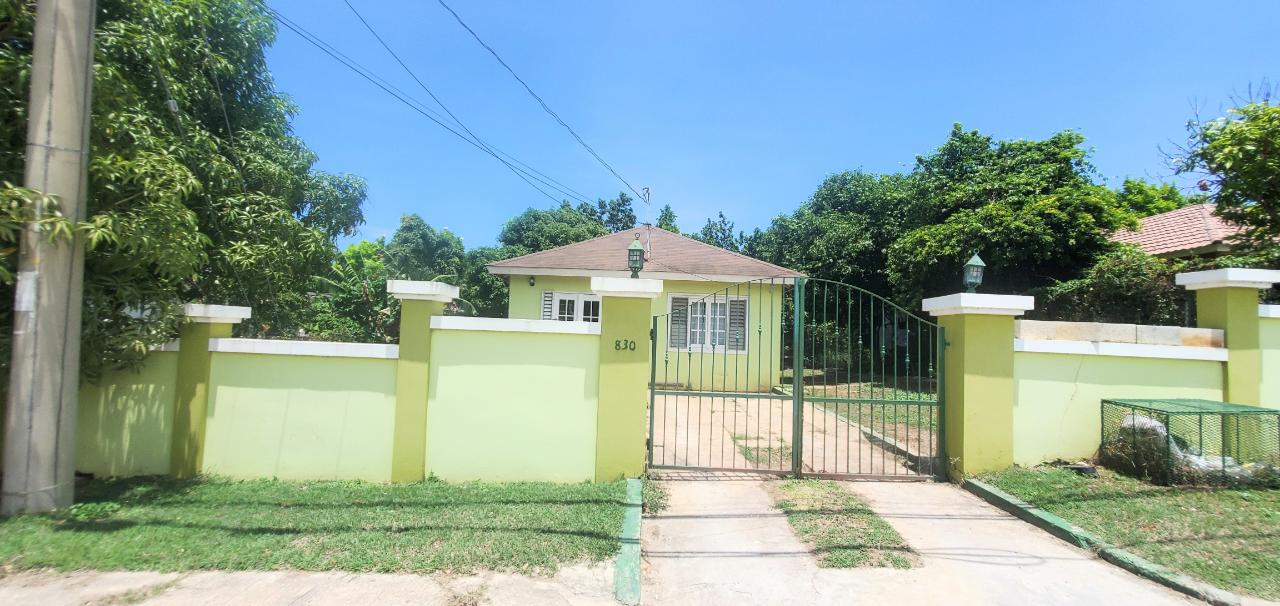 House For Sale RHYNE PARK, Montego Bay 24,000,000 Keez