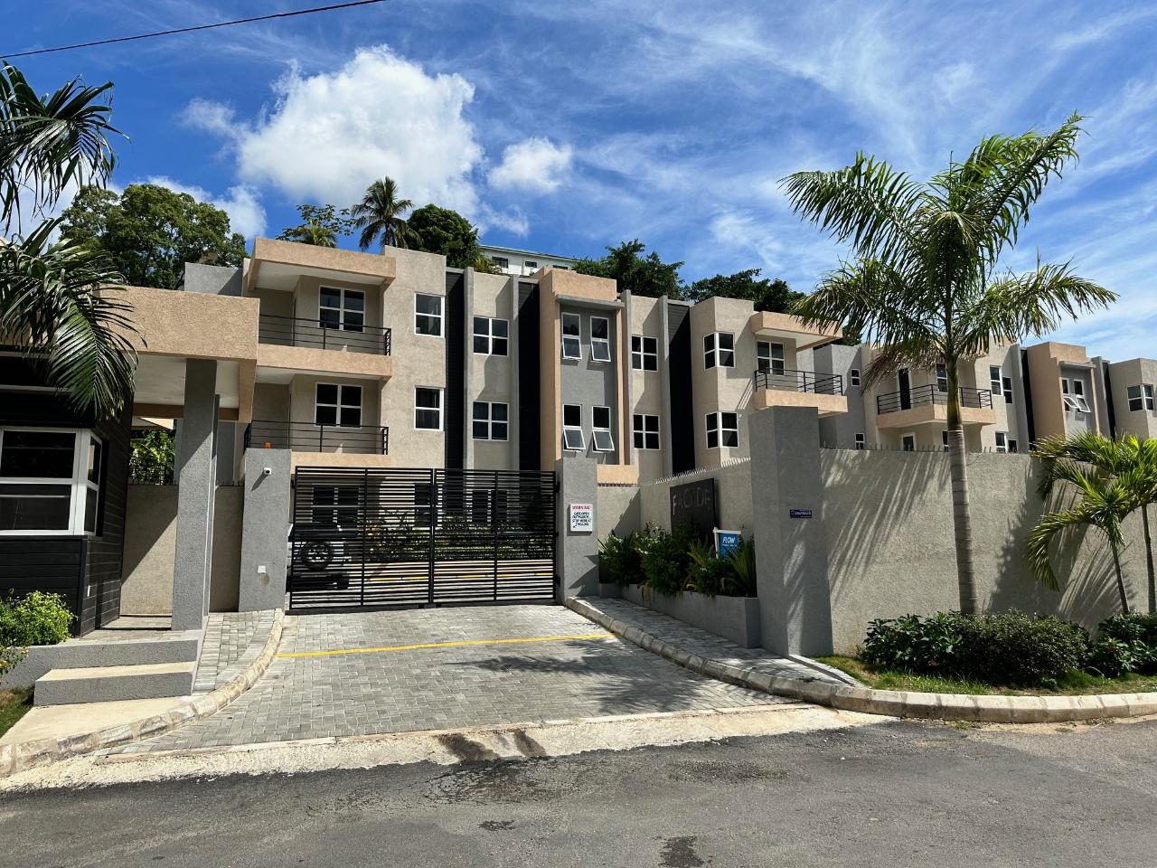 Apartment For Sale LAKEHURST DRIVE, KINGSTON, Kingston 8 51,000,000