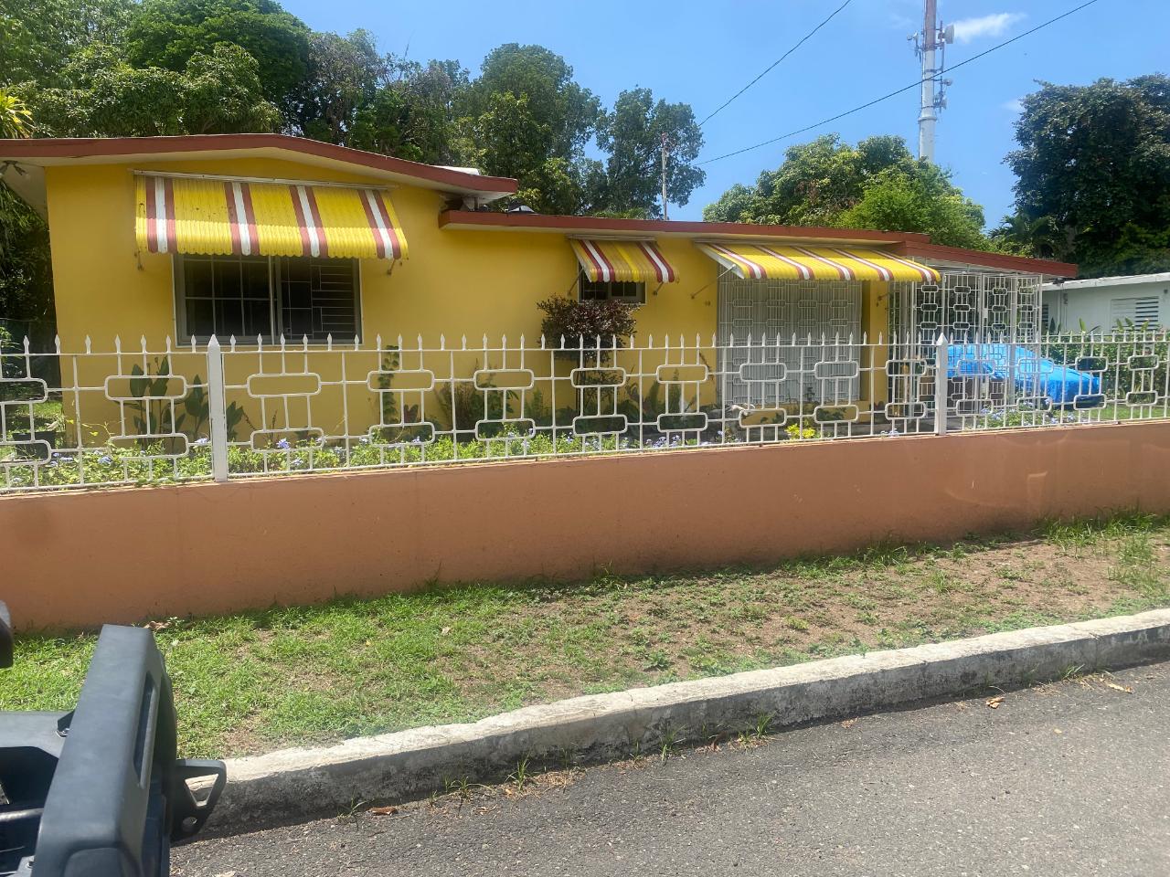 House For Sale BEDFORD PARK AVENUE, Kingston 10 48,000,000 Keez