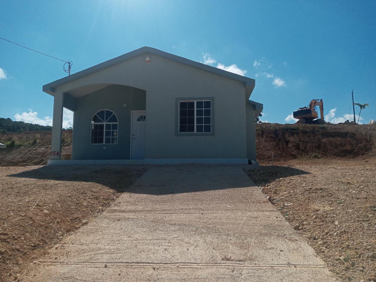 House For Rent CAMELOT VILLAGE, Discovery Bay 95,000 Keez