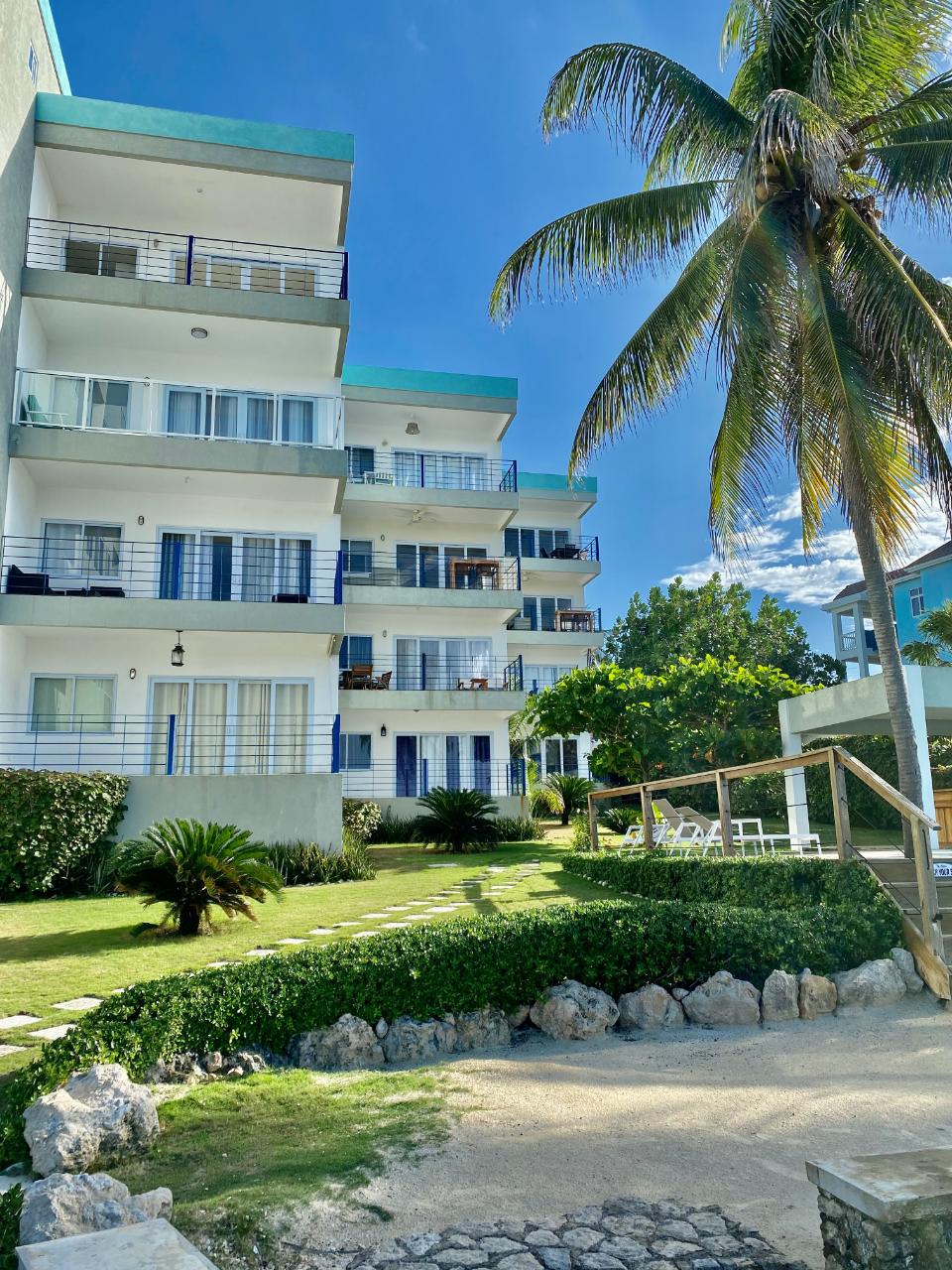 Apartment For Sale TOWER ISLES, Tower Isle 415,000 Keez