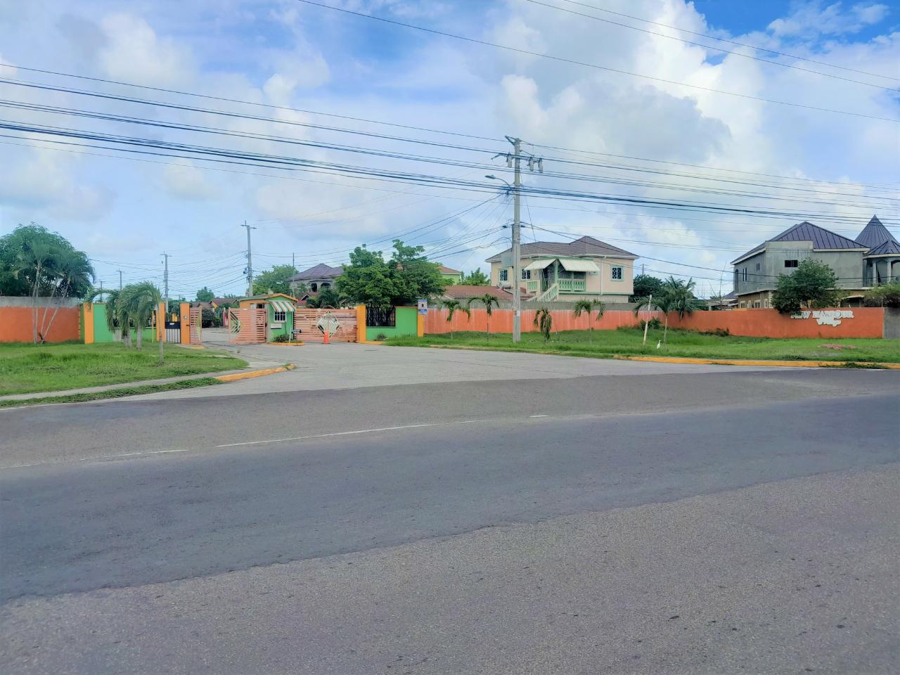 House For Sale NEW HARBOUR BOULEVARD, Old Harbour 21,500,000 Keez