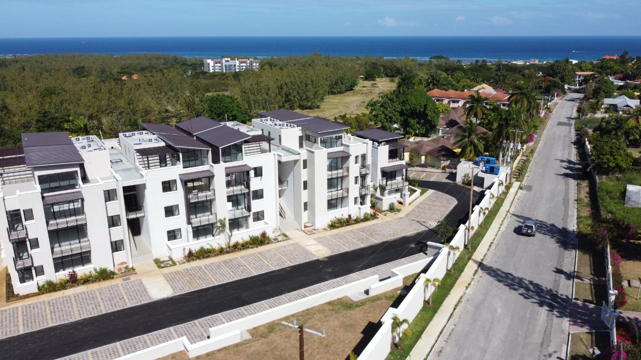Apartment For Sale SUGAR MILL ROAD, Montego Bay 385,000 Keez