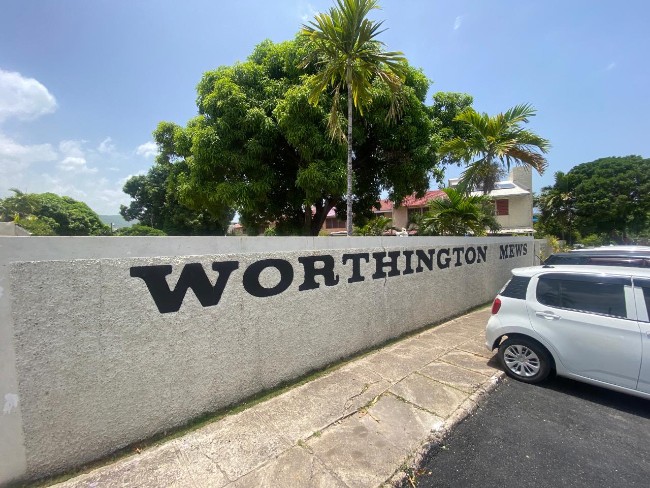 Townhouse For Sale WORTHINGTON AVE, Kingston 5 35,000,000 Keez