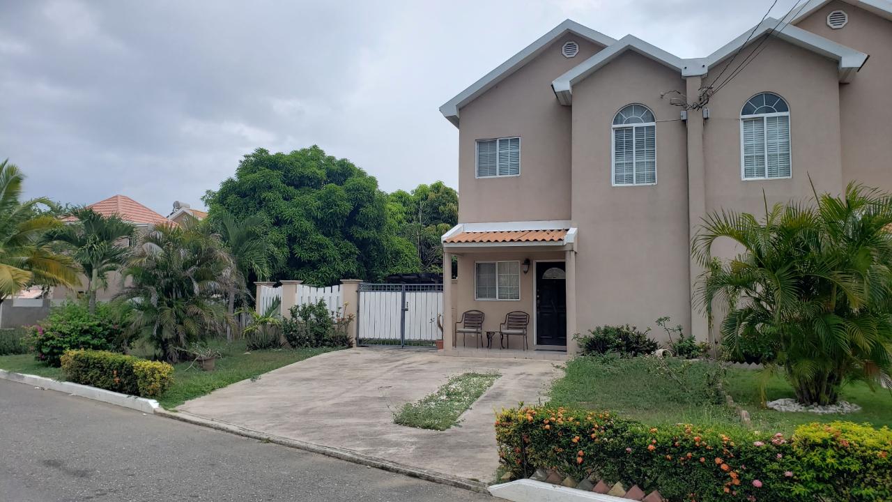 Townhouse For Rent: PITON PLACE, Caribbean Estates | $1,100 | Keez