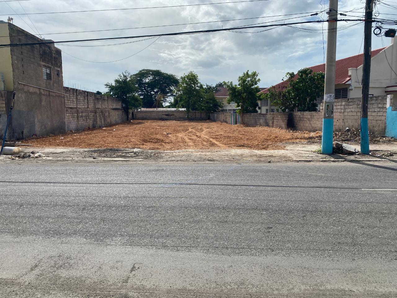 Commercial Lot For Sale WALTHAM PARK ROAD, Kingston 13 360,000 Keez