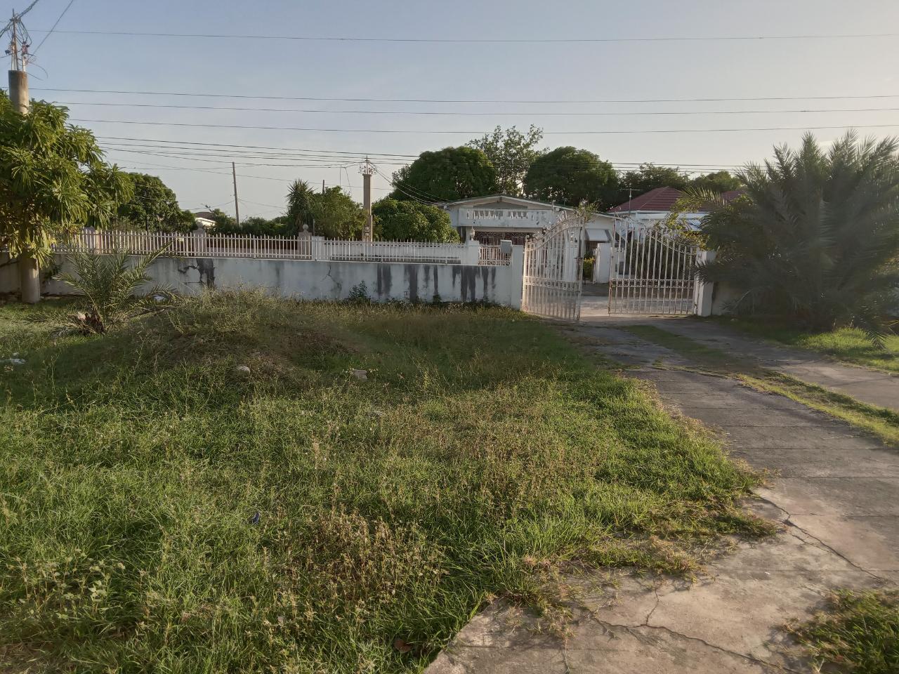 House For Sale GORDON AVENUE, 2890 25,000,000 Keez