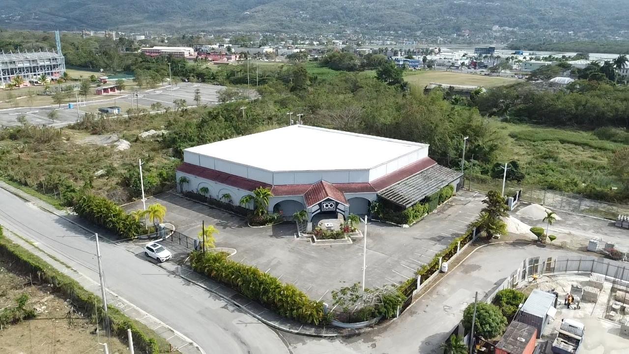 Offices / Commercial Bldg For Rent CATHERINE HALL, Montego Bay