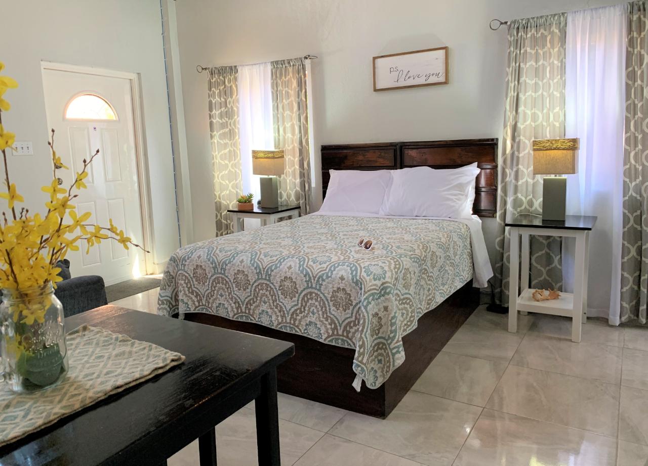 Apartment For Rent WEST END ROAD, Negril 1,350 Keez