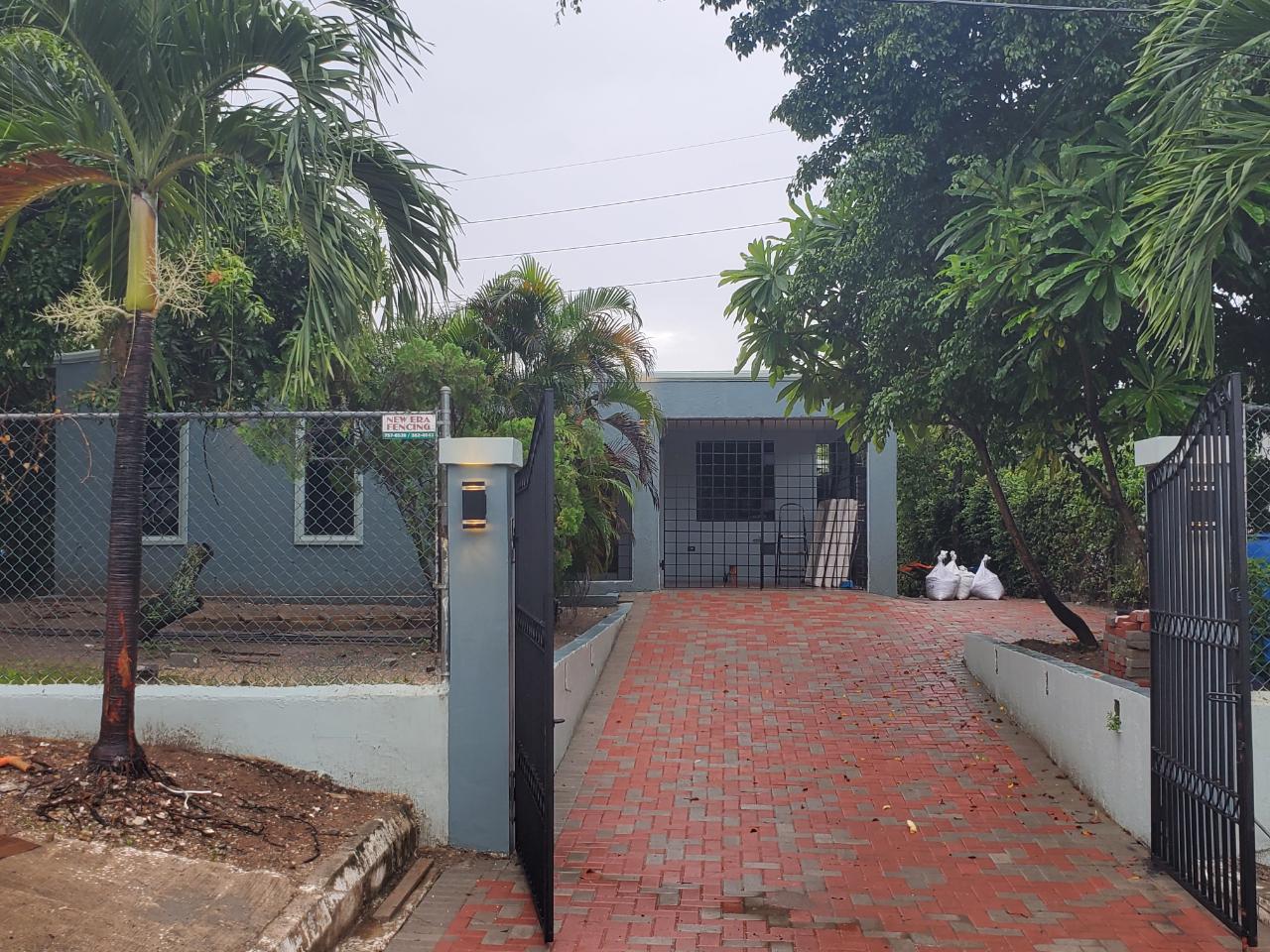 House For Sale GROVEDALE DRIVE, Kingston 8 68,500,000 Keez