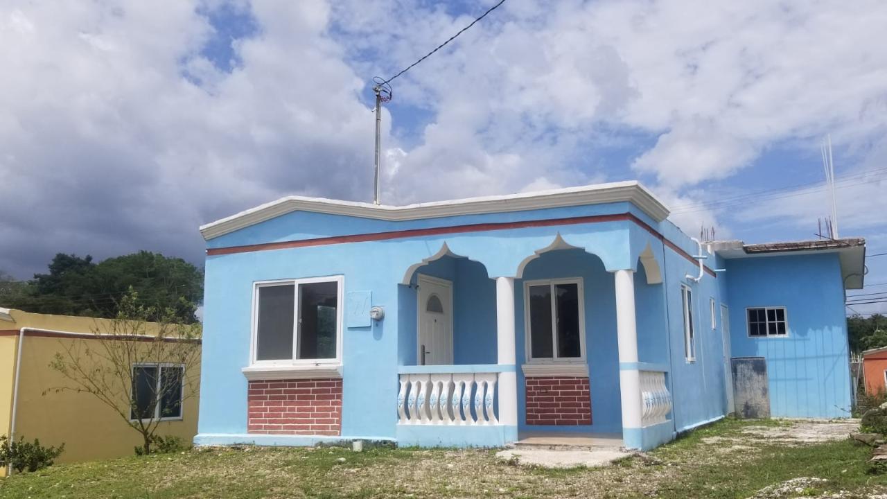 House For Sale WINCHESTER ESTATE, 840 17,500,000 Keez