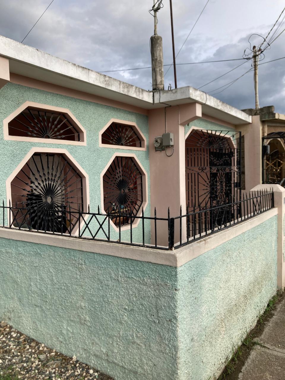 House For Sale NORTH EAST 4TH AVENUE, Greater Portmore 14,000,000 Keez