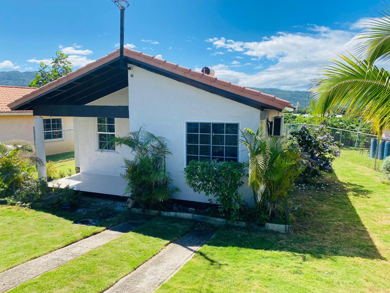 House For Rent MEADOWS OF IRWIN, Montego Bay 90,000 Keez