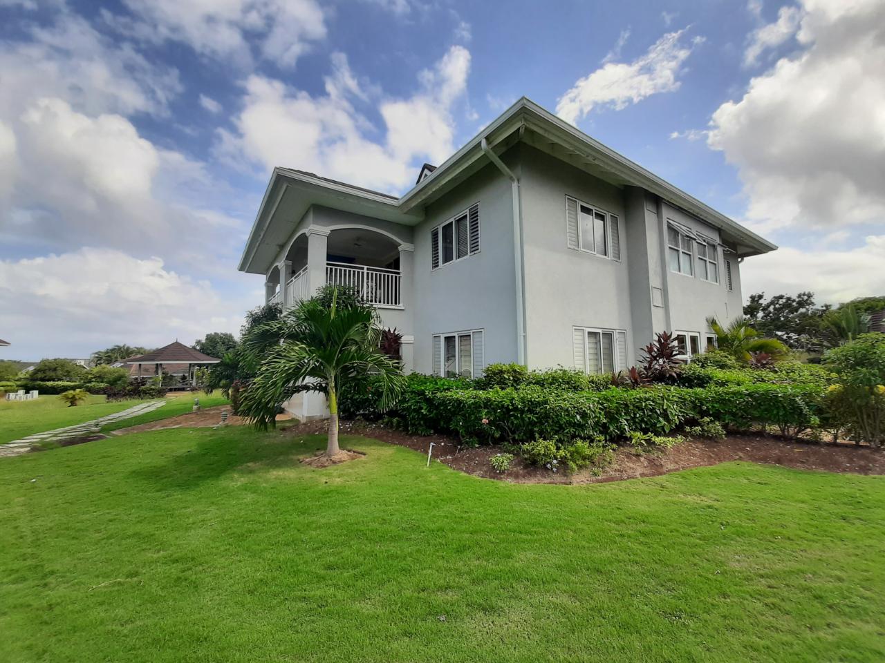 Apartment For Sale FERN COURT APARTMENTS, St. Annapos;s Bay 400,000 Keez