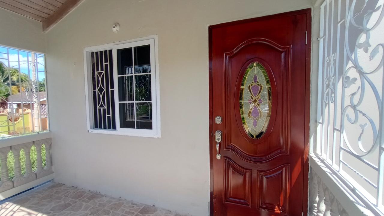 House For Rent EMERALD PLACE, 449 75,000 Keez