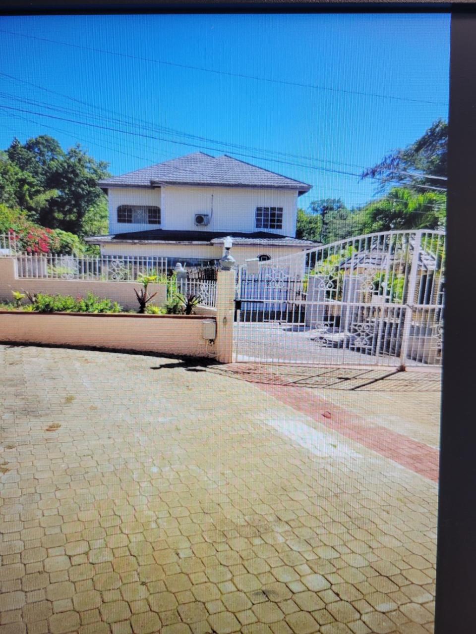 House For Sale WOODLAWN RD, Mandeville 39,000,000 Keez
