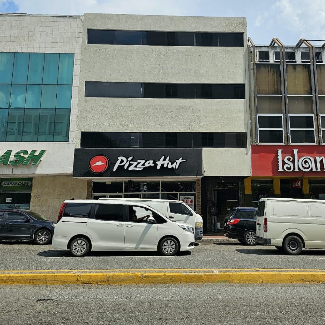 Offices / Commercial Bldg For Rent KNUTSFORD BOULEVARD, 2776 5,250