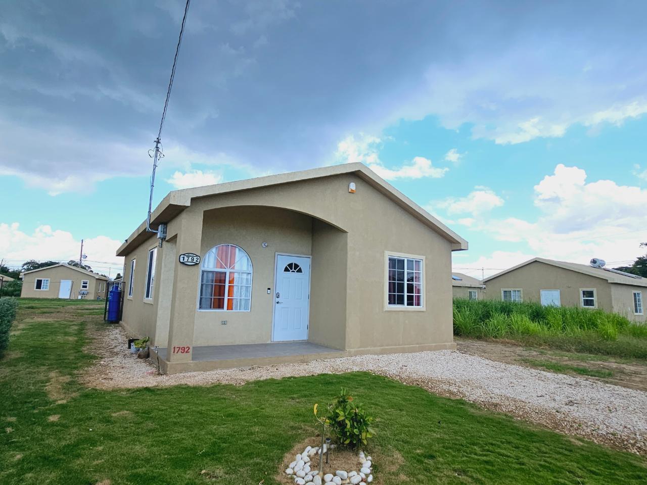 House For Rent PHOENIX PARK, 1820 110,000 Keez