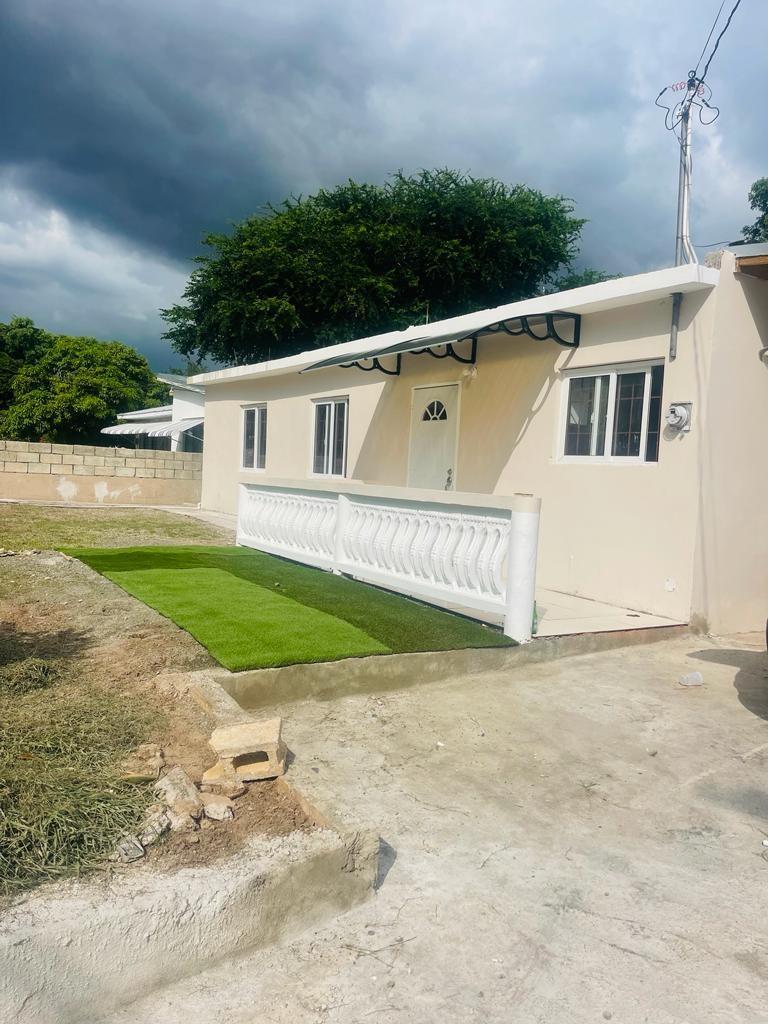 House For Sale SUNDOWN CRESENT, 2665 59,000,000 Keez