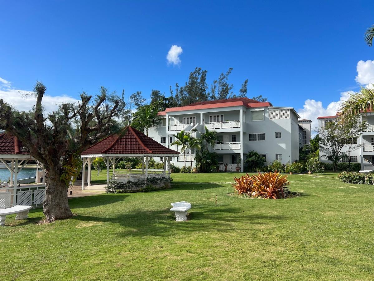 Apartment For Rent MONTEGO BAY FREEPORT, Montego Bay 1,850 Keez