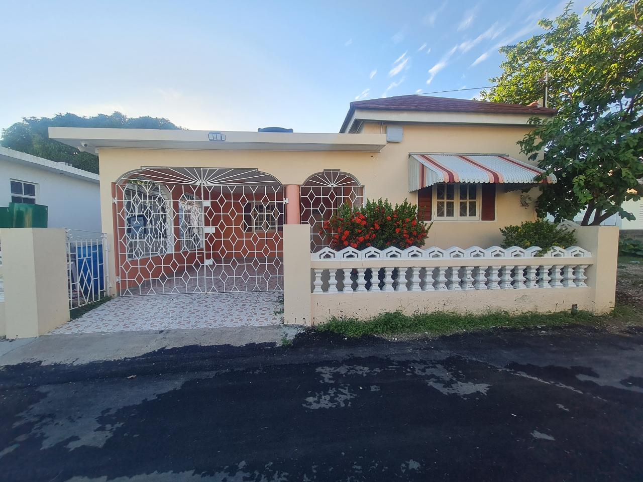 House For Rent: BRAETON NEW TOWN, Greater Portmore | $85,000 | Keez