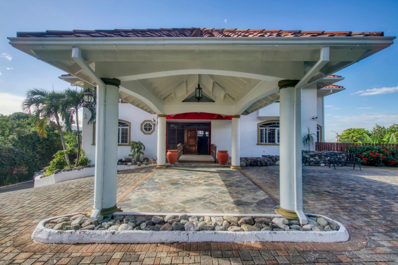 House For Sale PLYMOUTH AVENUE, Kingston 6 2,250,000 Keez