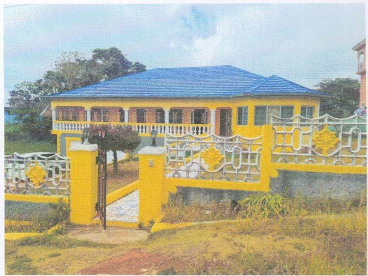 House For Sale BRUMALIA, Mandeville 36,000,000 Keez