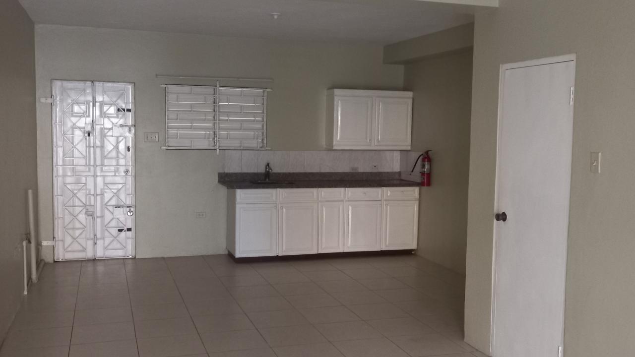 Townhouse For Rent: CLAUDE O@~apos;REAGAN CLOSE, UN, Spanish Town ...