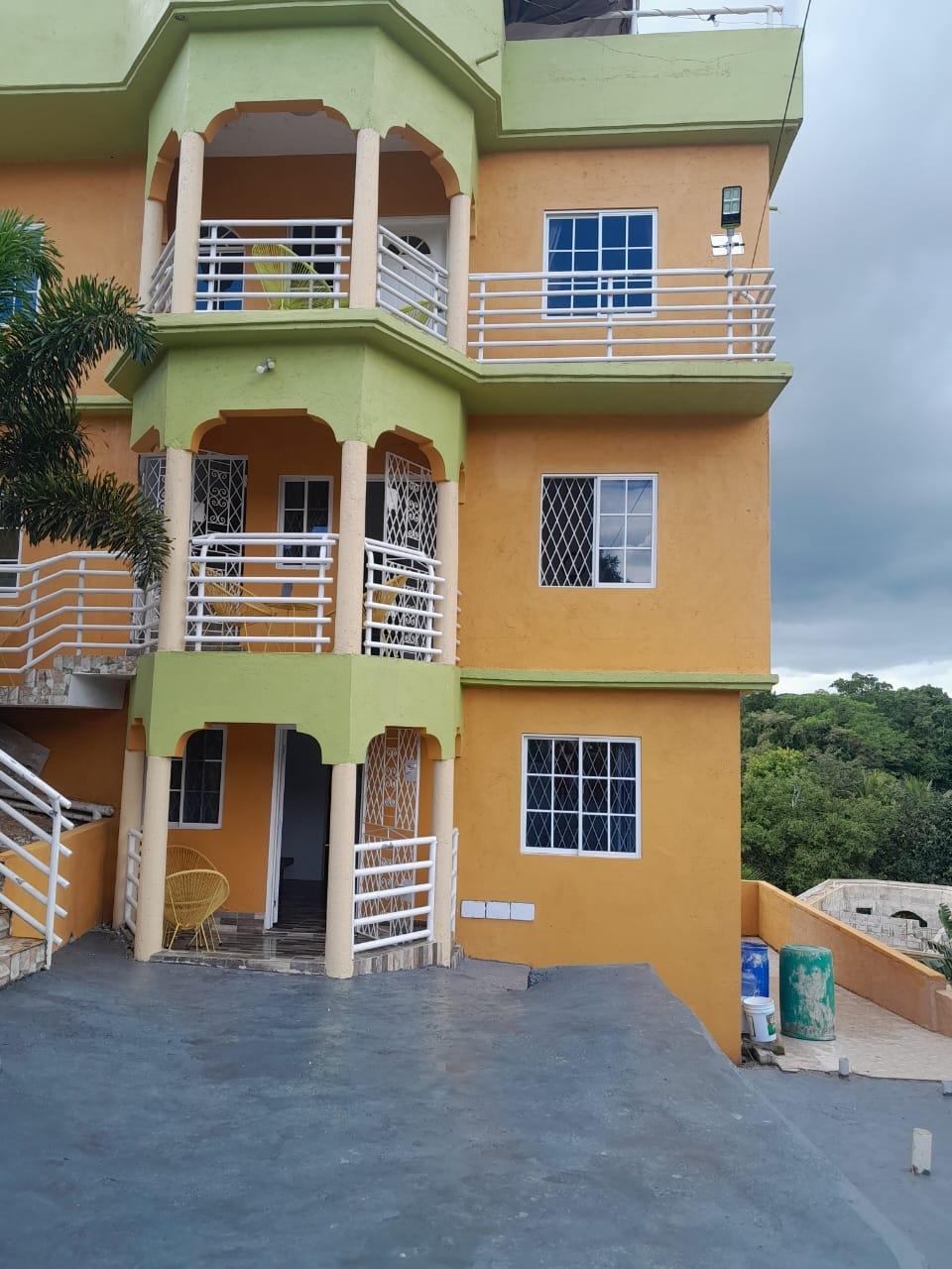 Apartment For Rent 37B KNOWLES ROAD, Mandeville 75,000 Keez