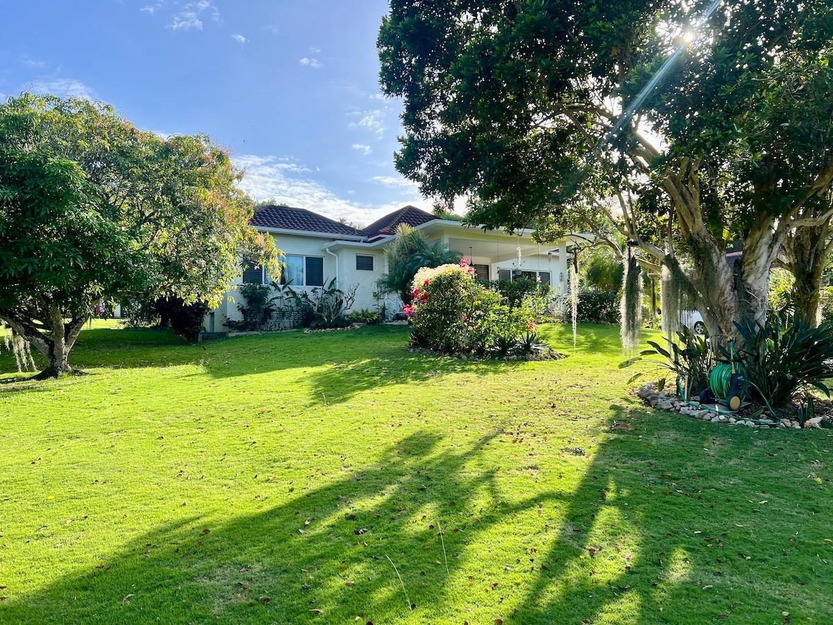 House For Sale DANIELLA DR. UNITY HALL, Montego Bay 510,000 Keez