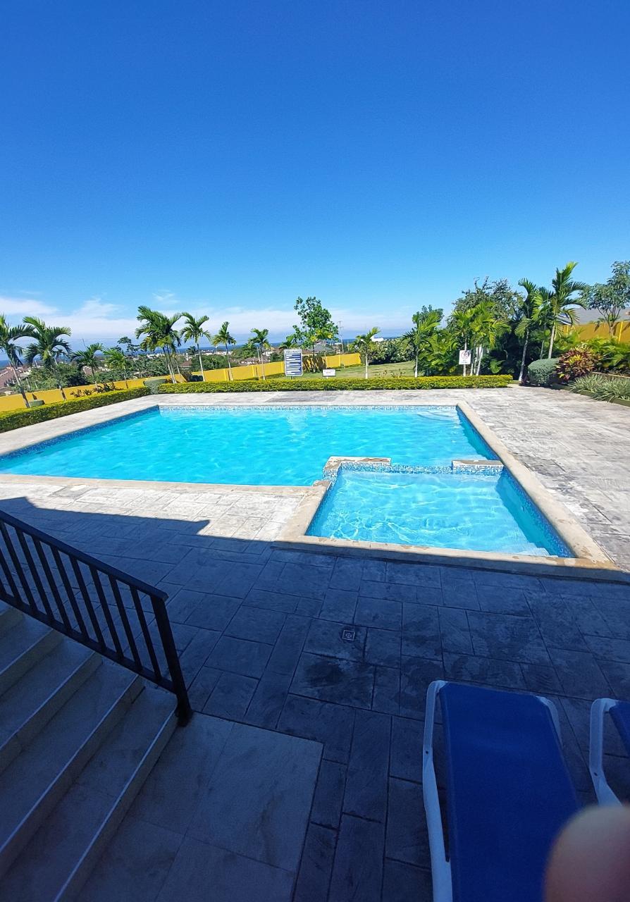 House For Rent HIBISCUS AVE, STONEBROOK 1,200 Keez