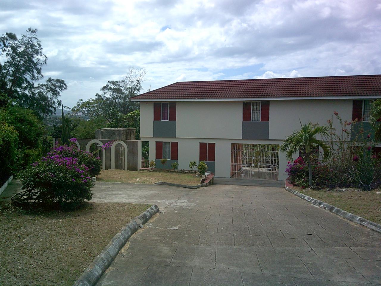 House For Sale ST. JAGO HEIGHTS, Spanish Town 75,000,000 Keez