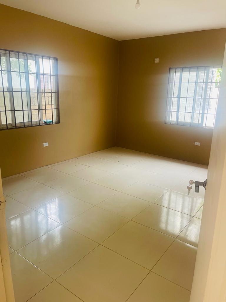 House For Sale SUNDOWN CRESENT, Molynes Gardens 43,000,000 Keez