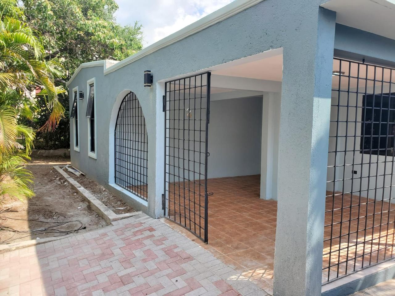 House For Sale GROVEDALE DRIVE, Kingston 8 65,000,000 Keez