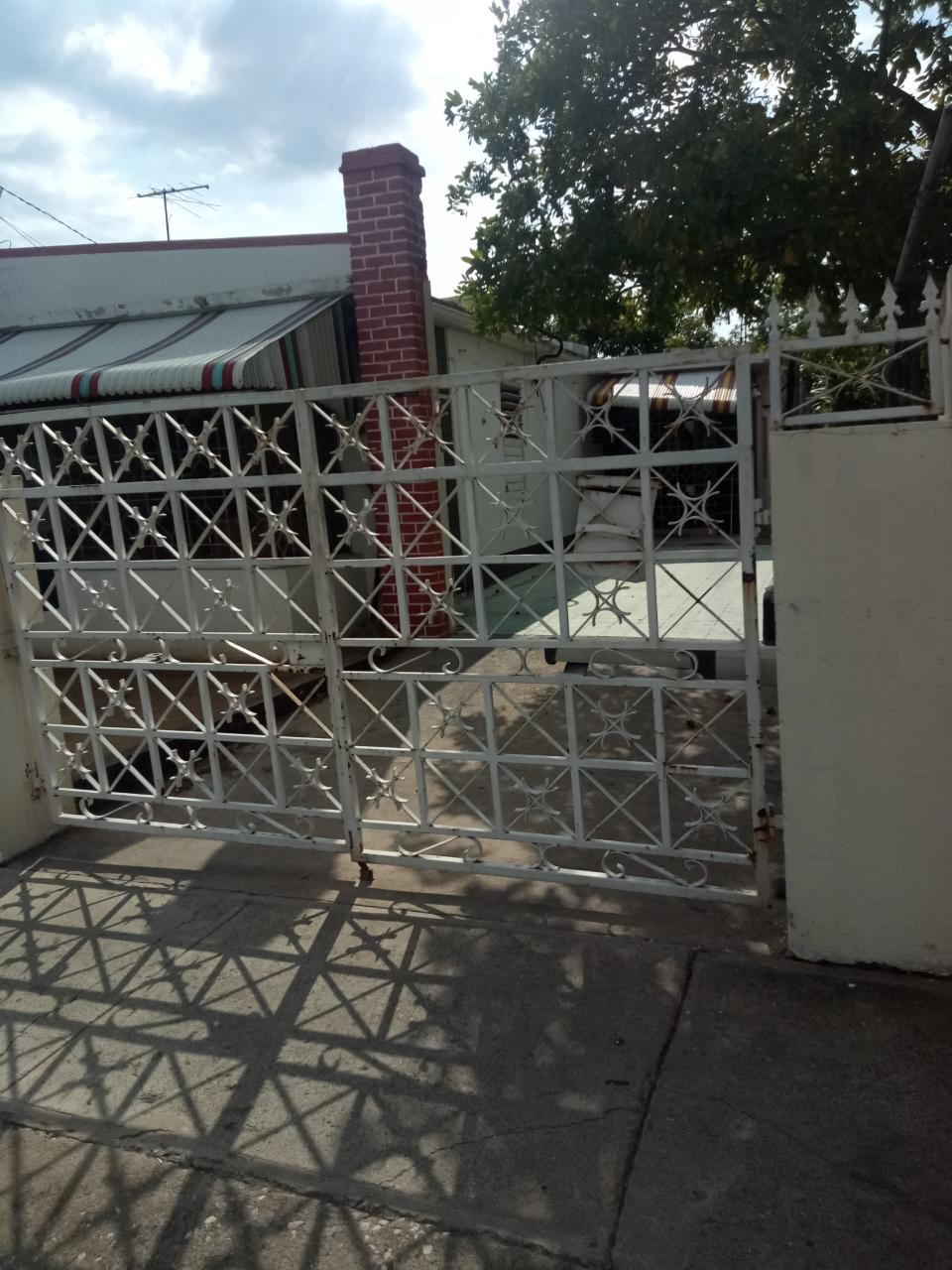 House For Sale NUGENT DRIVE HARBOUR VI, 2913 29,000,000 Keez