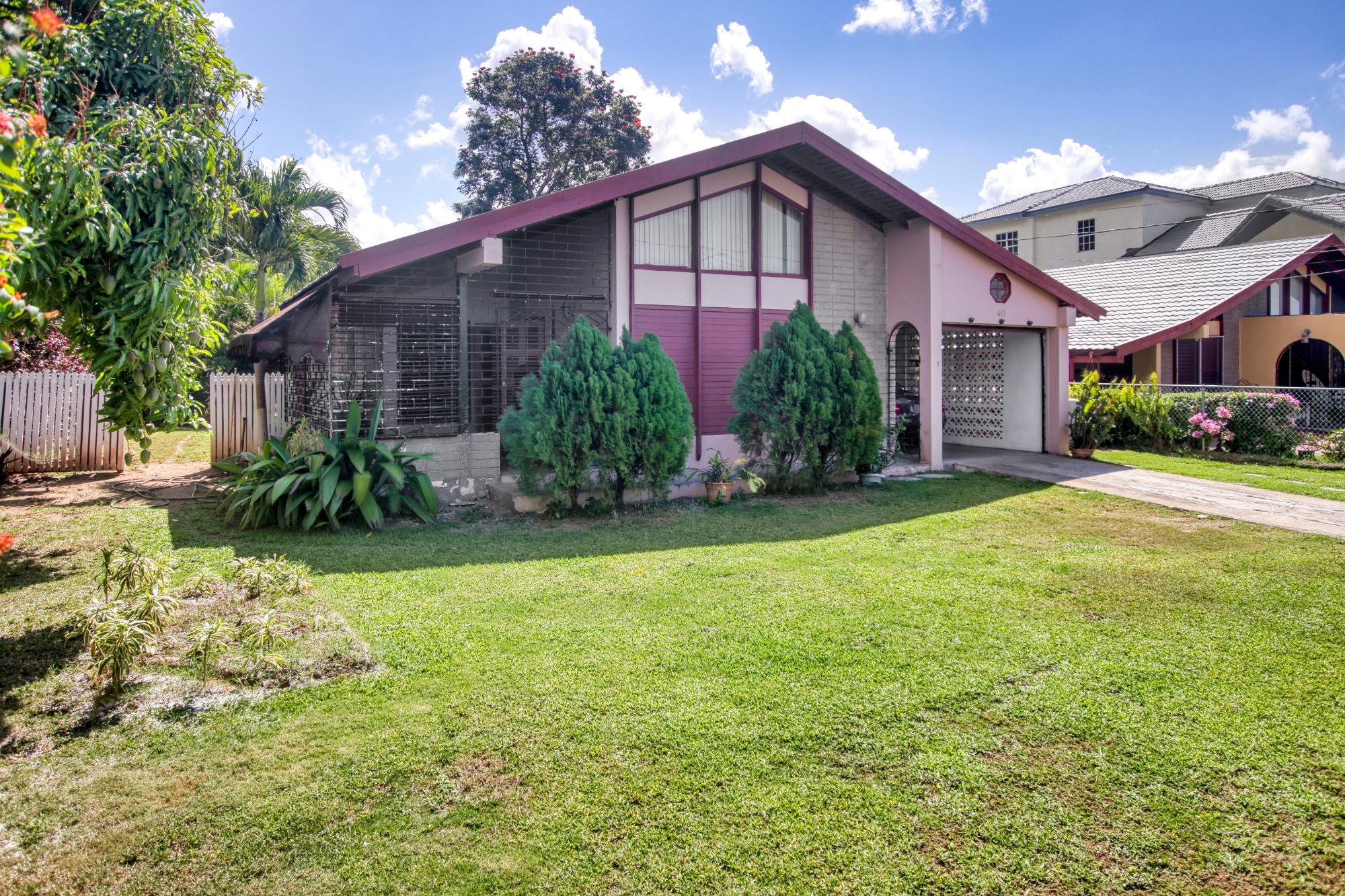 House For Sale BIRDSUCKER DRIVE, Kingston 8 560,000 Keez