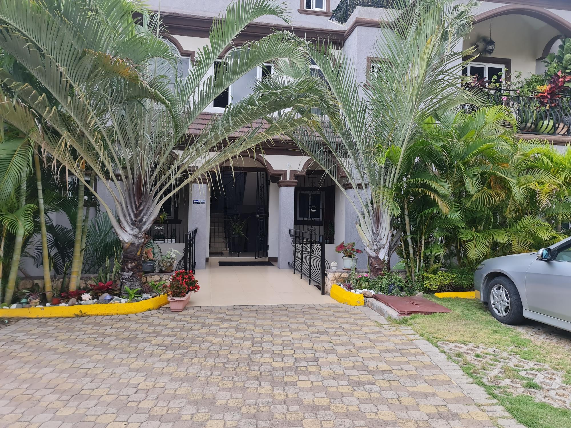 Apartment For Rent BELVEDERE ROAD, Kingston 19 1,550 Keez