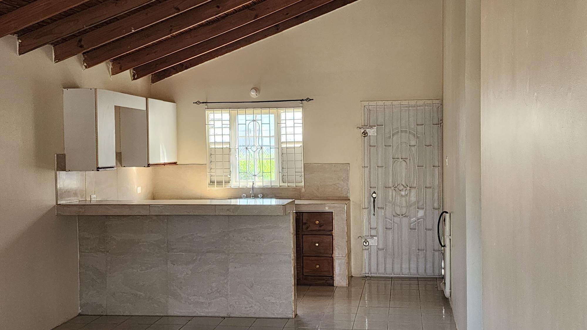 House For Rent BOGUE VILLAGE, Montego Bay 80,000 Keez