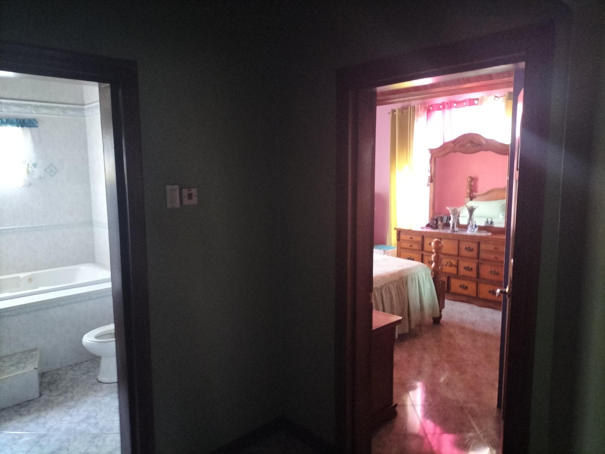 House For Rent OCEANIC AVE, TOBY HEIGHTS, Tobby Heights 35,000 Keez