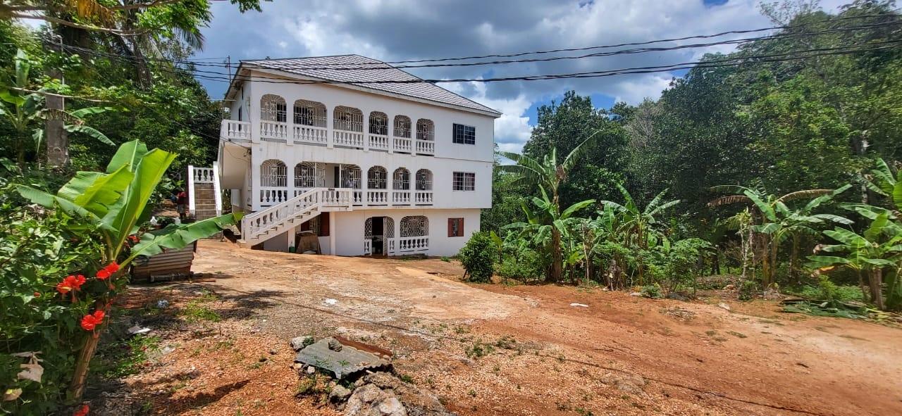 House For Sale PERTH ROAD MANDEVILLE MAN, Mandeville 95,000,000 Keez