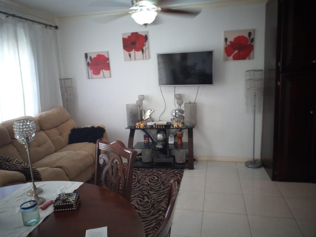 Apartment For Rent: FAIRWAY AVENUE, KINGSTON5, Kingston 5 | $1,100 | Keez