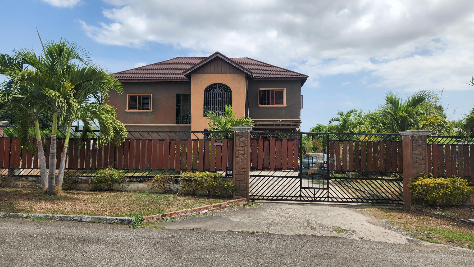 House For Sale: WHITEFORD DRIVE, Kingston 6 | $580,000 | Keez