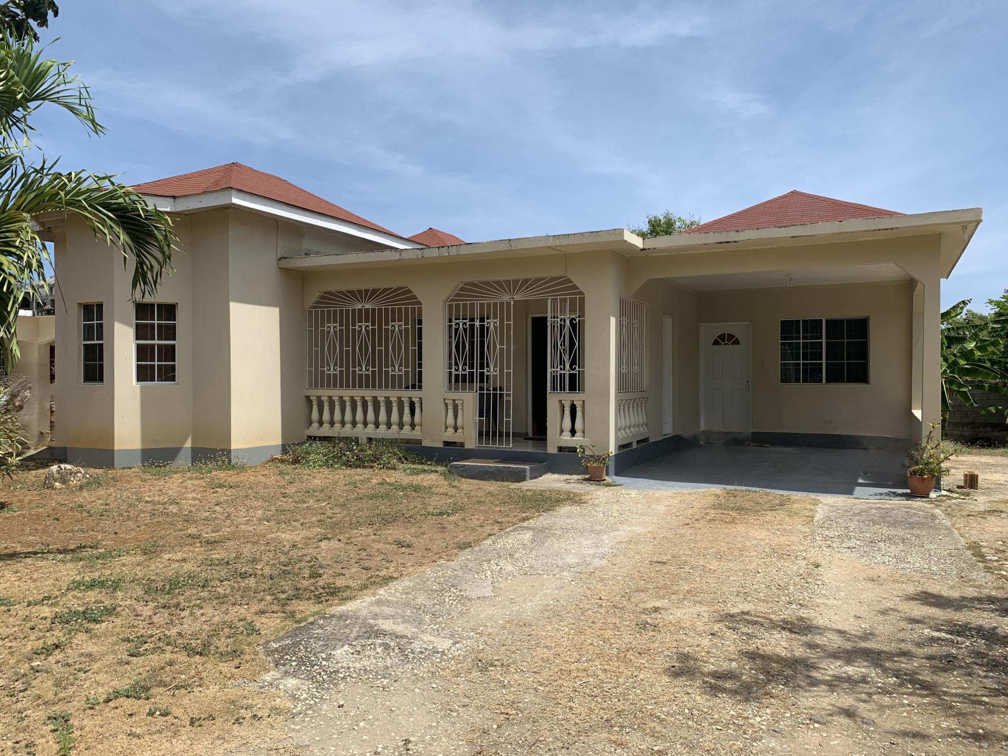 House For Sale CIRCLE VALLEY CRES, Salt Marsh 260,000 Keez