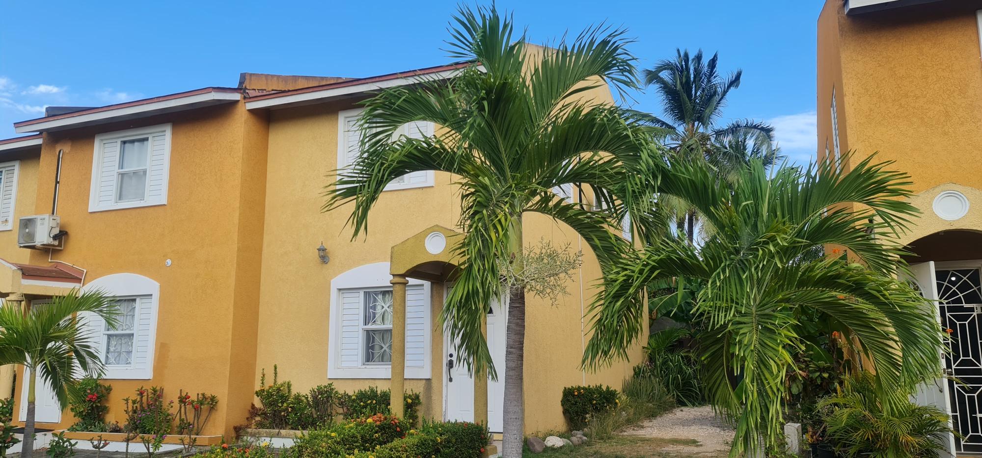 Townhouse For Rent UNIONS ESTATE, 1843 85,000 Keez