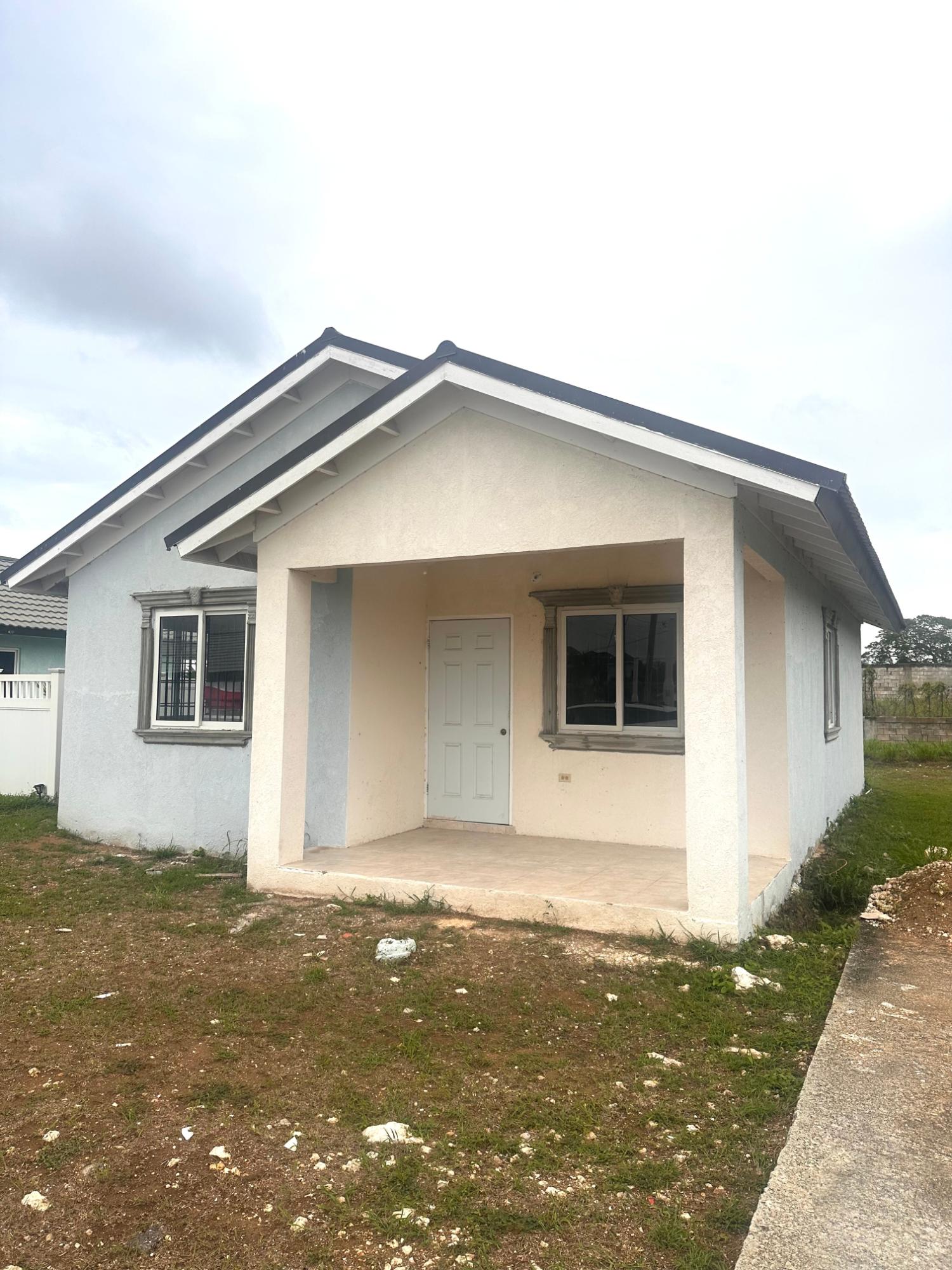 house-for-sale-java-plum-crescent-phase-innswood-21-000-000-keez