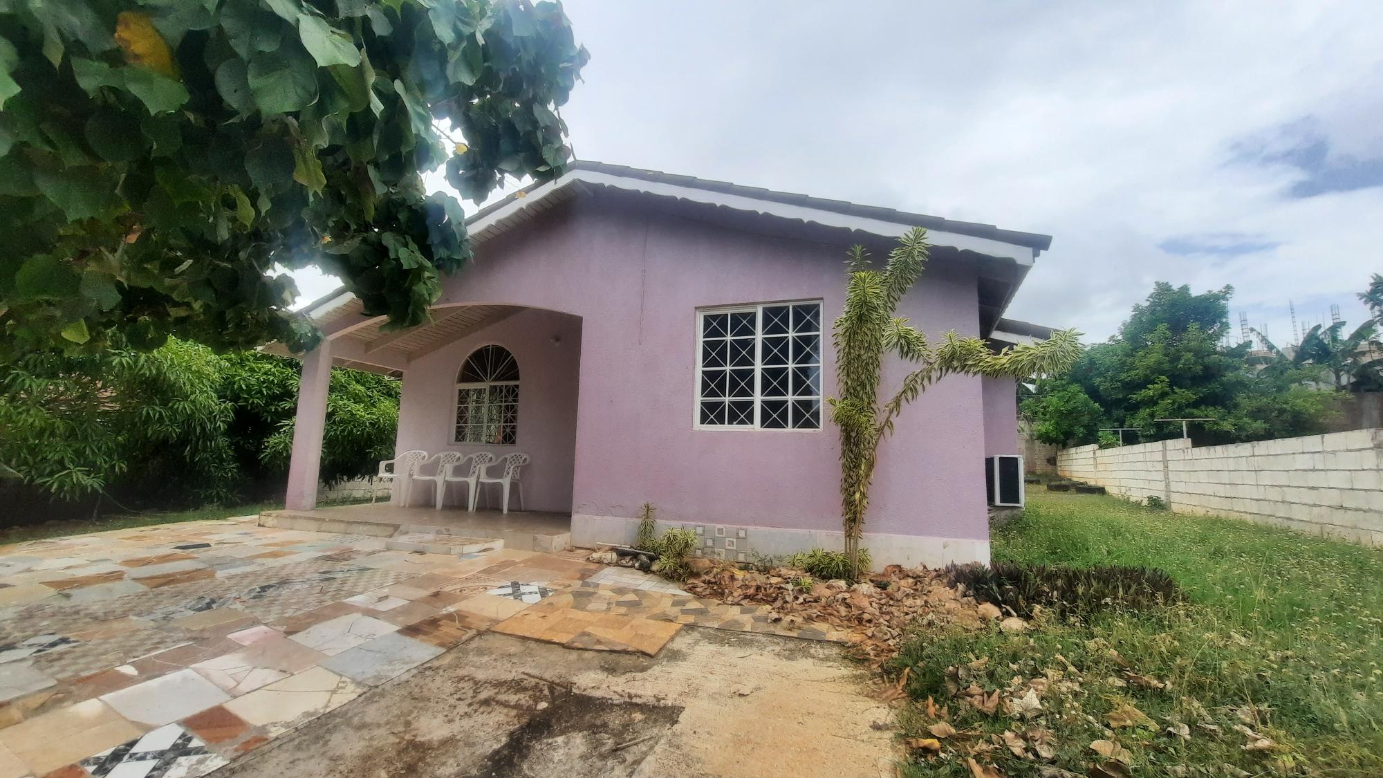 House For Rent: STONEBROOK MANOR, Falmouth | $800 | Keez