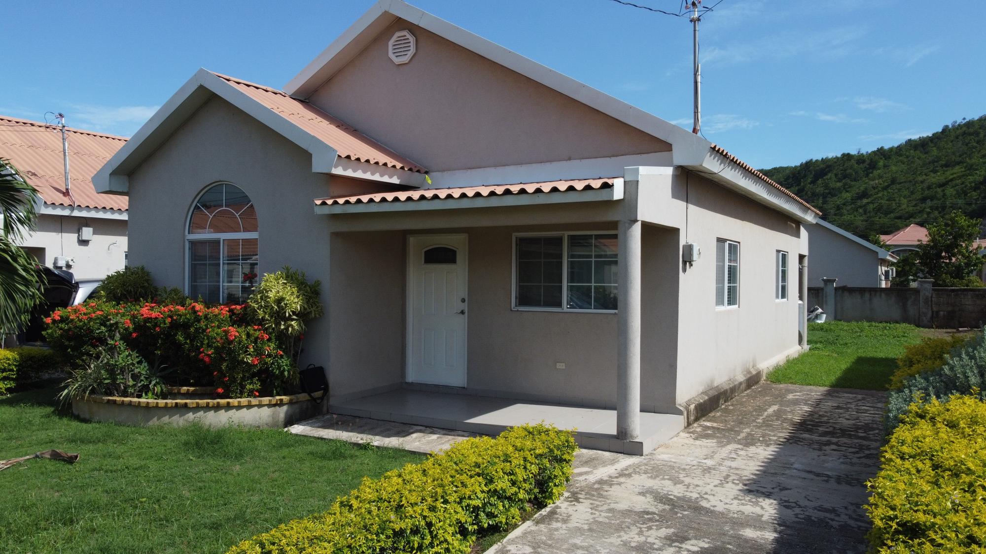 House For Rent: CAYMANAS COUNTRY CLUB EST, Caymanas Estates | $150,000 ...