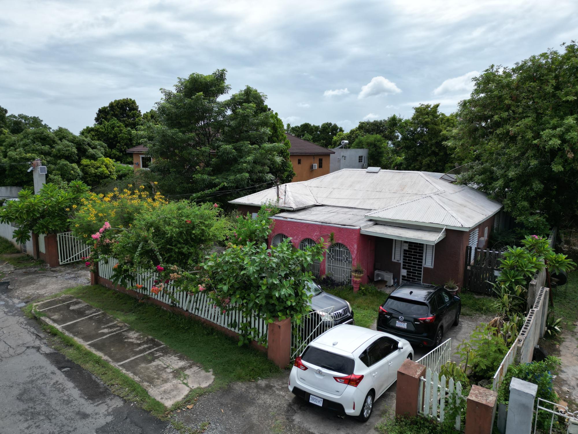 House For Sale WESTMINISTER ROAD, Kingston 10 60,000,000 Keez