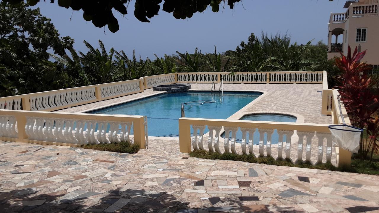 Apartment For Rent GREENSVIEW DRIVE, Ironshore 60,000 Keez