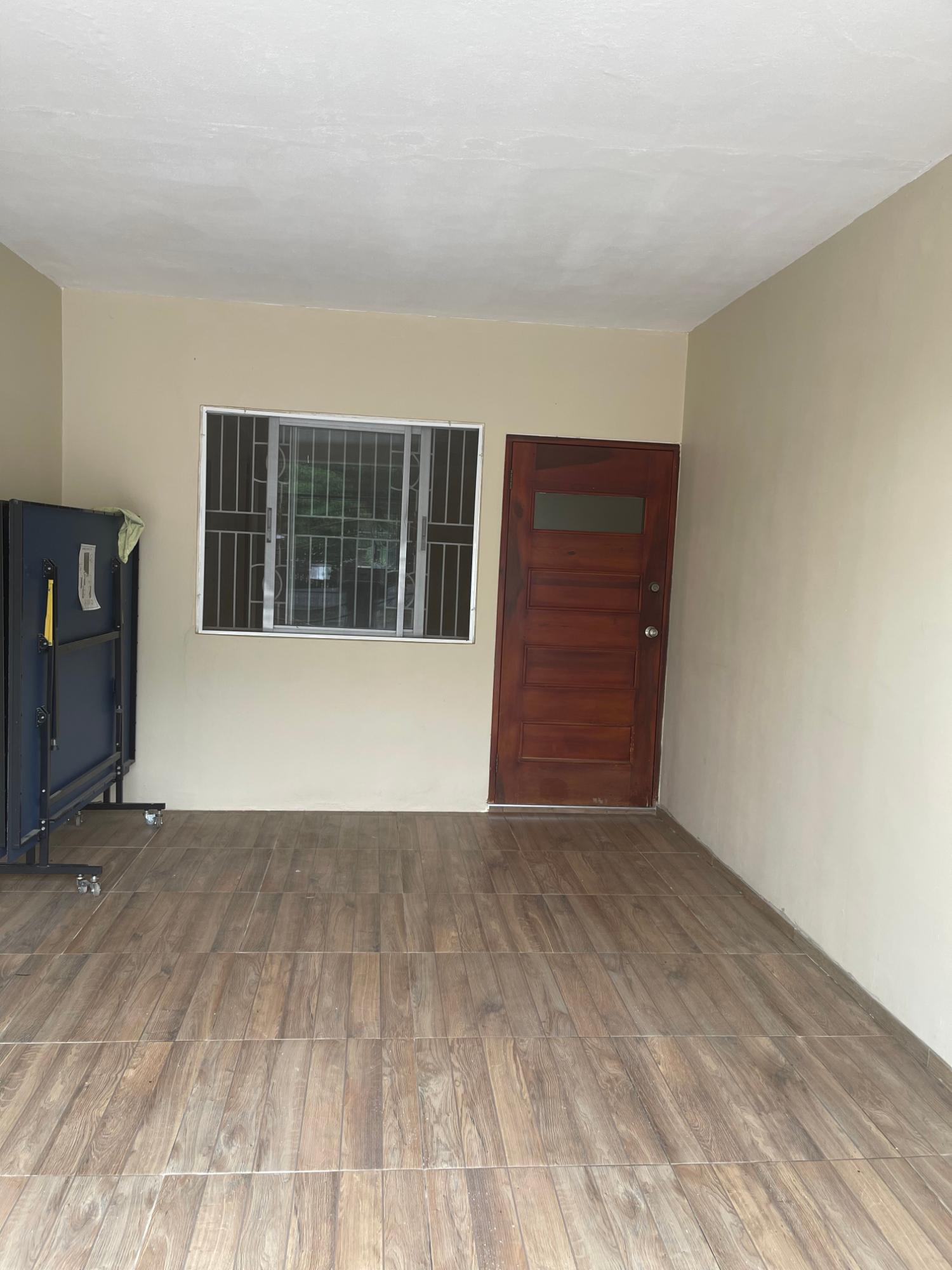 House For Rent FOSTER DAVIS DRIVE, Kingston 6 180,000 Keez